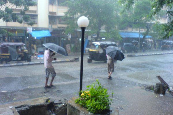 Gujarat’s red-alert rain disrupts business as usual in 4 districts on Aug 1