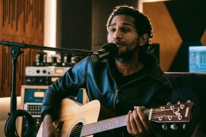 Vinod Singh: Chandigarh’s Acoustic Voice Bringing Classical Soul to a New-Age Sound